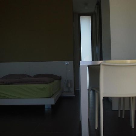 Ingrappa Cube Apartamento Borso del Grappa Exterior foto