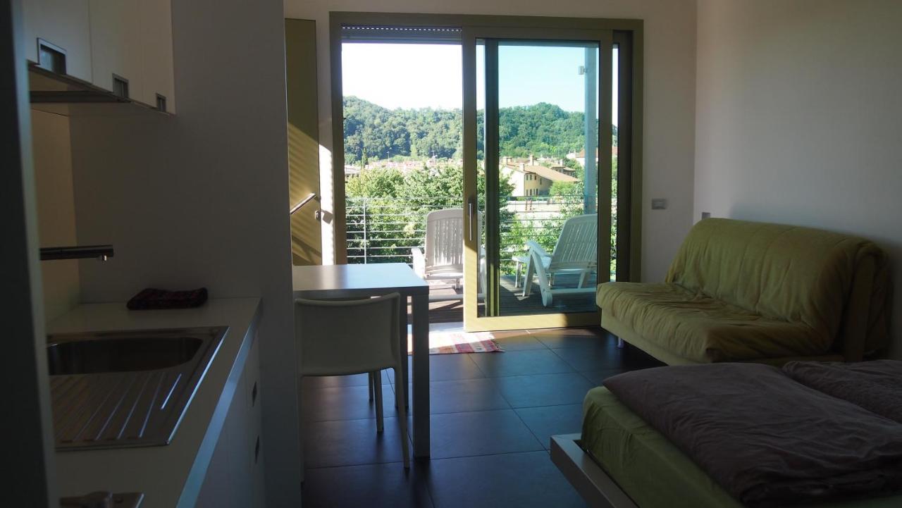 Ingrappa Cube Apartamento Borso del Grappa Exterior foto